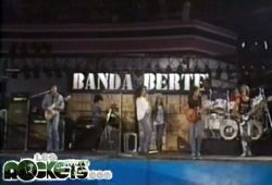 Festivalbar '79 - Esibizione della Banda Bert con strumenti ed attrezzature dei ROCKETS - © LesROCKETS.com
