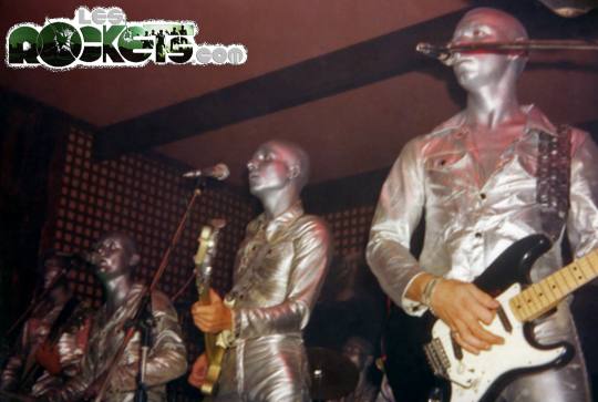 Live 1976 - © LesROCKETS.com